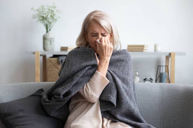 The Role of OTC Products in Preventing Complications from Colds and Flu