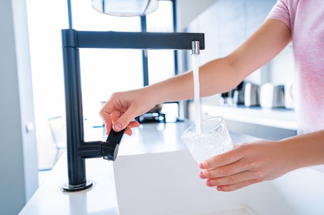 Comprehensive Guide to Treating Dehydration Safely